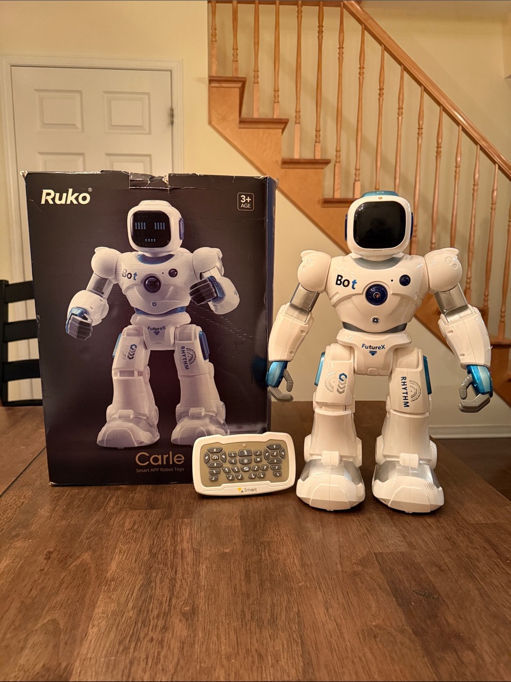 Ruko Carle Smart Interactive Robot - White with Blue Accents